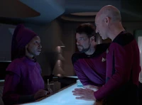 Guinan Riker Picard (2365).jpg
