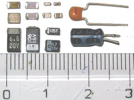 270px-Photo-SMDcapacitors
