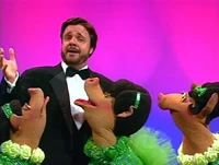 Celeb.nathanlane.jpg
