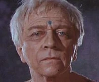 Tharn (mirror).jpg