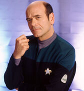 http://images2.wikia.nocookie.net/__cb20061001115349/startrek/images/thumb/9/9f/The_Doctor.jpg/168px-The_Doctor.jpg
