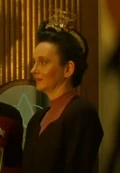 Human woman in Ten Forward 2371.jpg