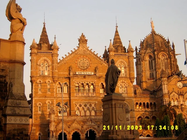 File:Victoria Terminus.JPG
