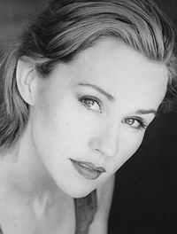 Suzanne Turner.JPG