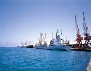 774px-Jeddah-seaport-saudiarabia