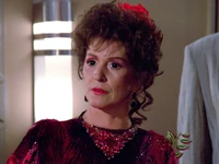Lwaxana troi.jpg