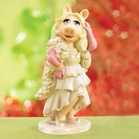 Lenox-The-Divine-Miss-Piggy-Figurine-2006