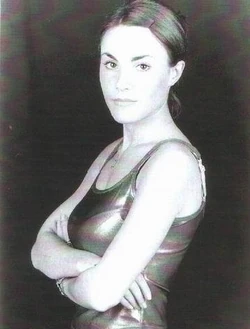 Federica De Bortoli dubs the voice of Claire Littleton