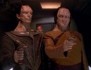 Dukat und Garak - Seite an Seite