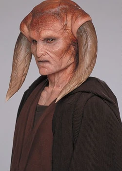 http://images2.wikia.nocookie.net/__cb20070219125555/starwars/nl/images/thumb/e/e9/Saesee_Tiin.jpg/250px-Saesee_Tiin.jpg