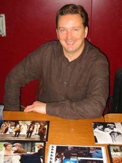 DerekLyons.jpg