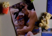 DespJu 1x22 PhotoFrigo1.jpg