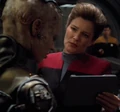 Kathryn Janeway helps Seven.jpg