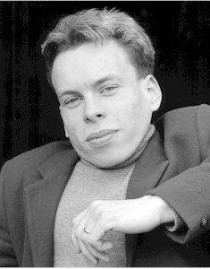 Warwick Davis.jpg