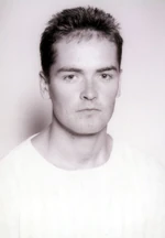 Roland Tóth dubs the voice of Charlie Pace