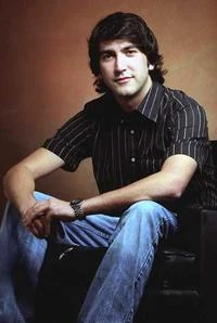 Josh Schwartz01.jpg