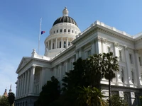 Capitol 2