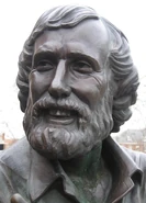 Jim Henson.Statue