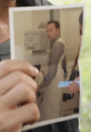4x02 PhotoBen.jpg