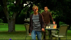 Flashback Charlie und Liam