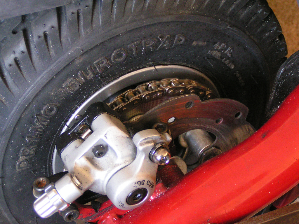 Goped_GTR46_rear_brake.jpg
