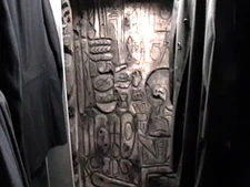 Lost wall l.jpg