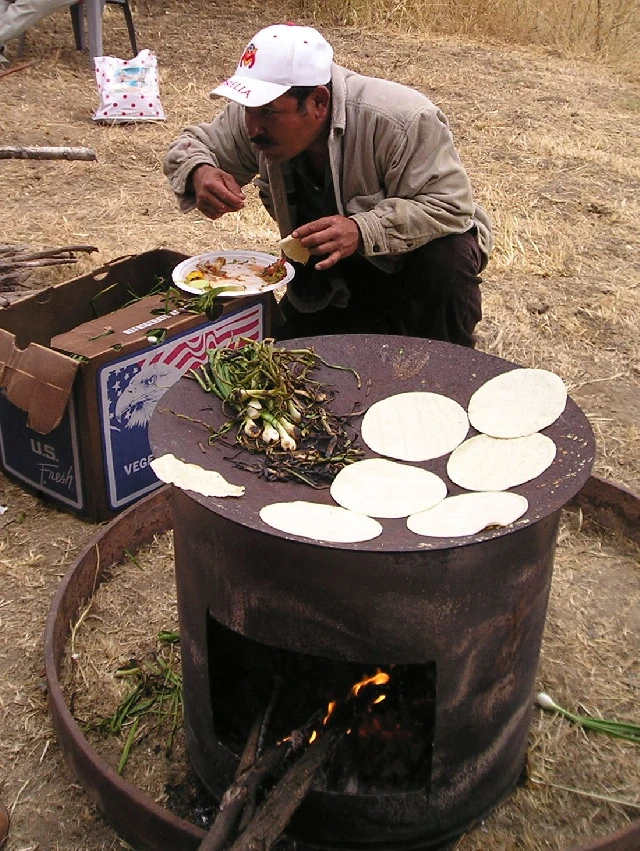Comal