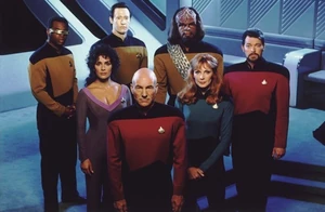 TNG crew.jpg