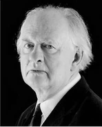 Oliver Ford Davies