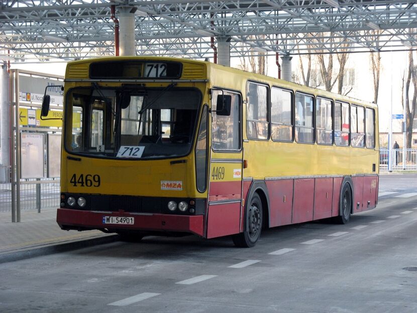 4469-712.jpg