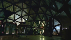 2x01-InsideTheHatch.jpg