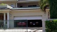 5x02HurleyGarage
