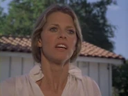 The.Bionic.Woman.S03E01.DVDrip.XviD-SAiNTS.avi 002586440