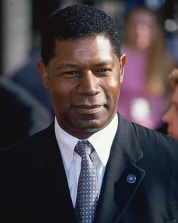 Dennishaysbert