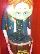 100 1558