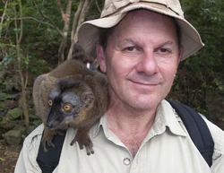Alan Dean Foster.jpg