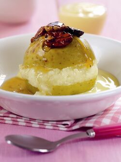 Image of Baked Bramley Apples With Pecans And Golden Syrup, Recipes Wiki
