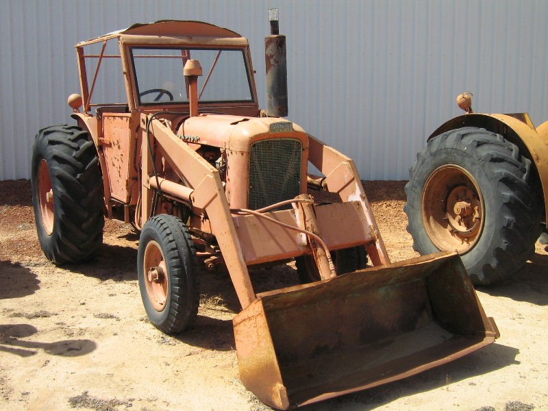 tractors.wikia.com tractors.wikia.com
