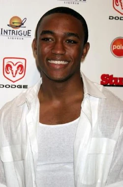 Lee Thompson Young.jpg