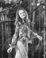 Bonnie Wright 7