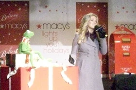 Boston2009macys01a