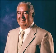 Glen Bell.jpg