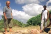 2x07-unknownextras