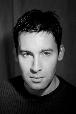 Paul khanna