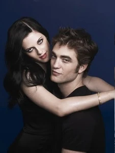Robert Pattinson and Kristin Stewart in Bazaar (12)