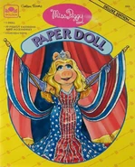 Miss Piggy Paper Doll (Golden)
