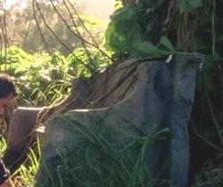 6x09 Bench01