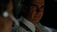 5x09 FrankColdFeet.jpg