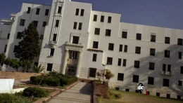 1x18 Raven River Hospital.jpg