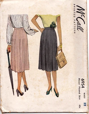 Vintage Sewing P
atterns - Butterick, Simplicity, Vogue Dress